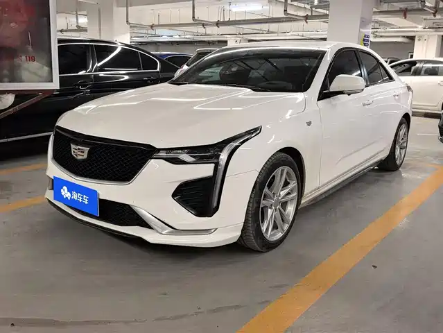 CADILLAC CT4