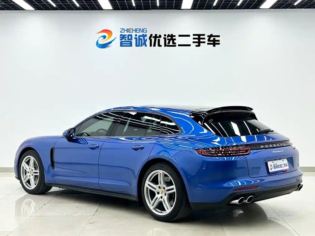 Porsche Panamera 2017 Panamera 4 Sport Turismo 3.0T фото 27
