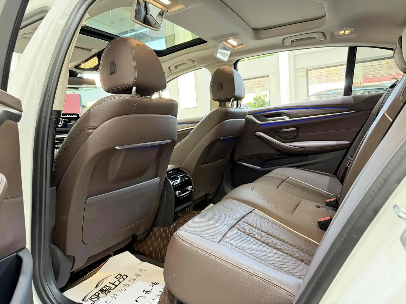 BMW 5 Series 2021 530Li xDrive Luxury Package фото 6