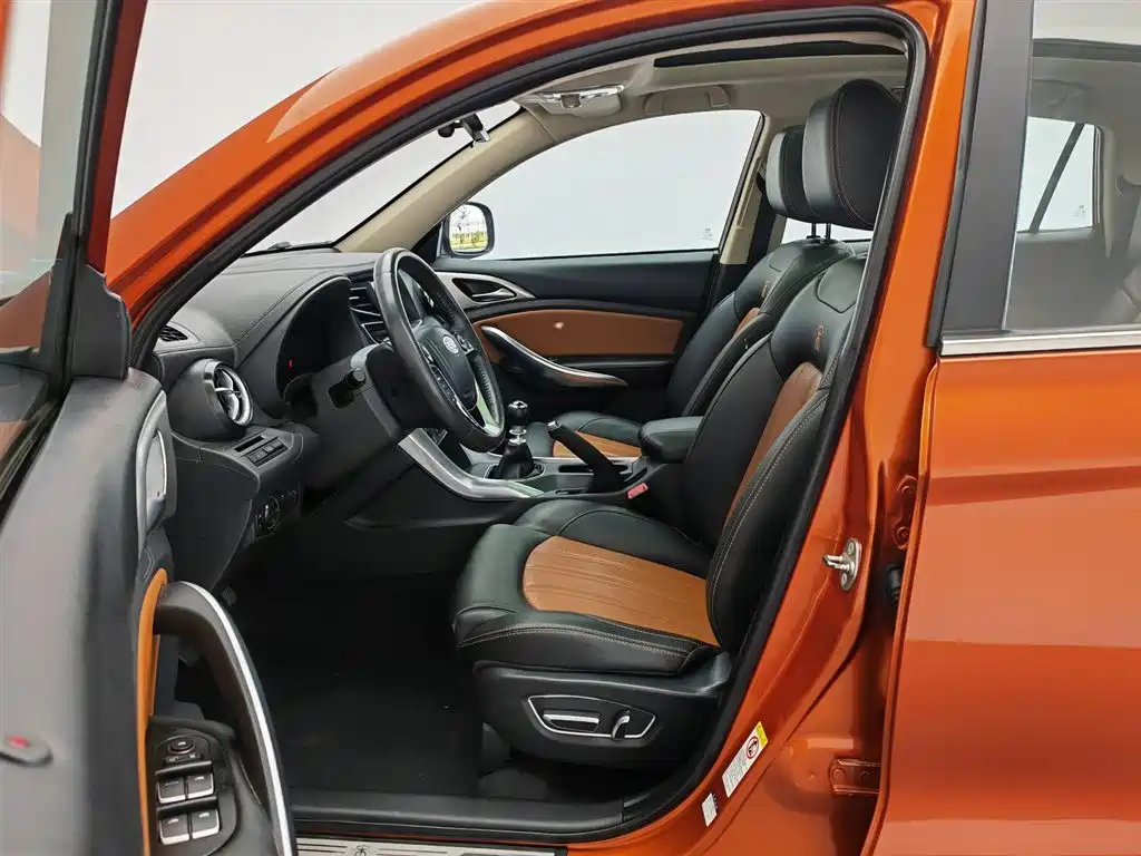 BYD Song 2016 1.5TI Manual Premium фото 10