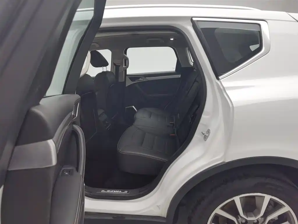 Haval H7 2018 Facelift Blue Label H7 2.0T Automatic Intelligent Enjoyment Edition фото 15