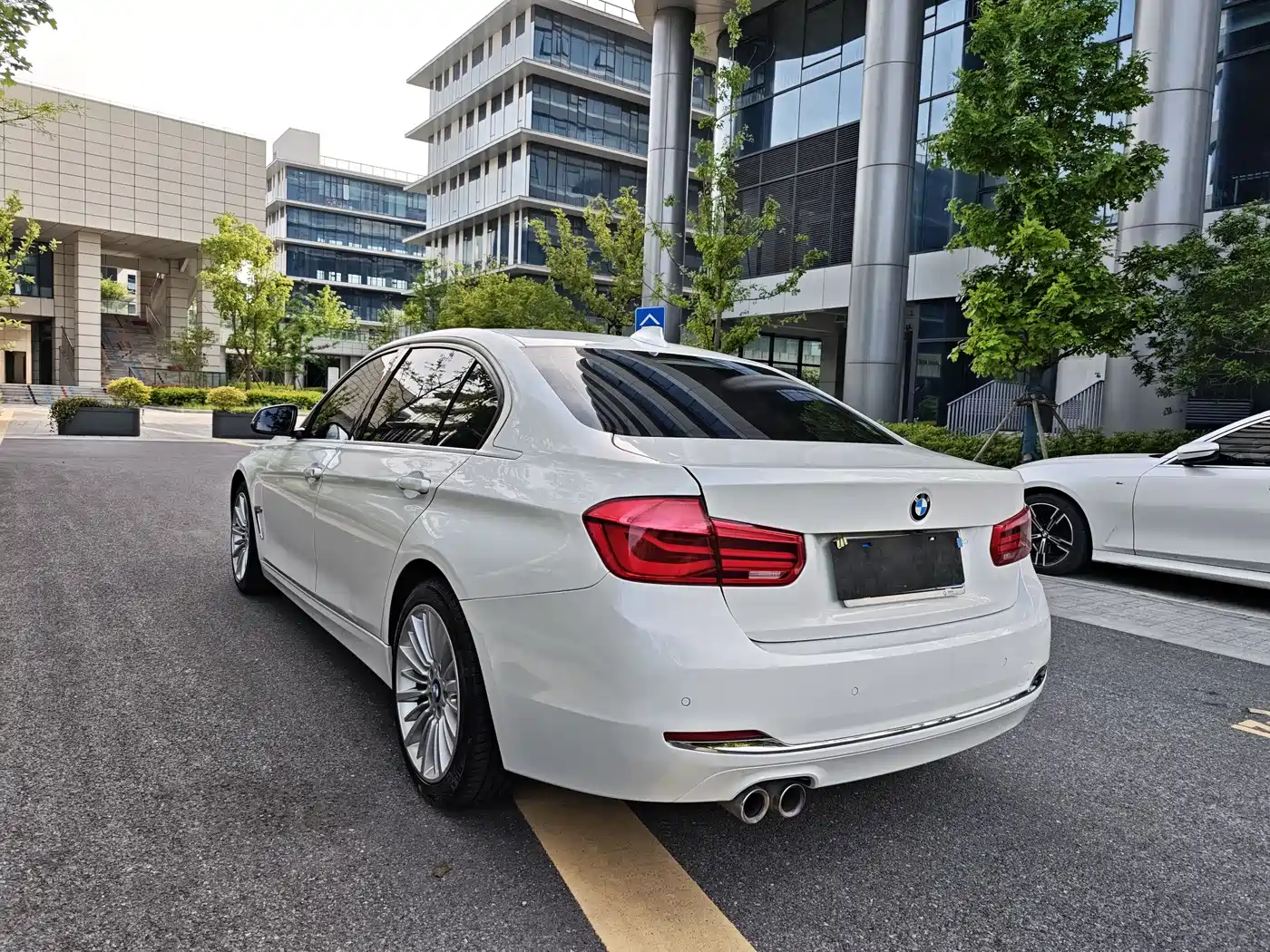 BMW 3 Series 2018 320Li Fashion Style фото 7