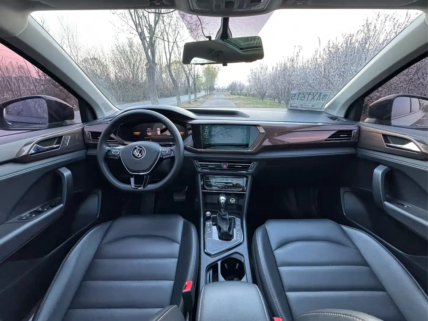 Volkswagen Tharu 2022 280TSI 2WD Comfort фото 10