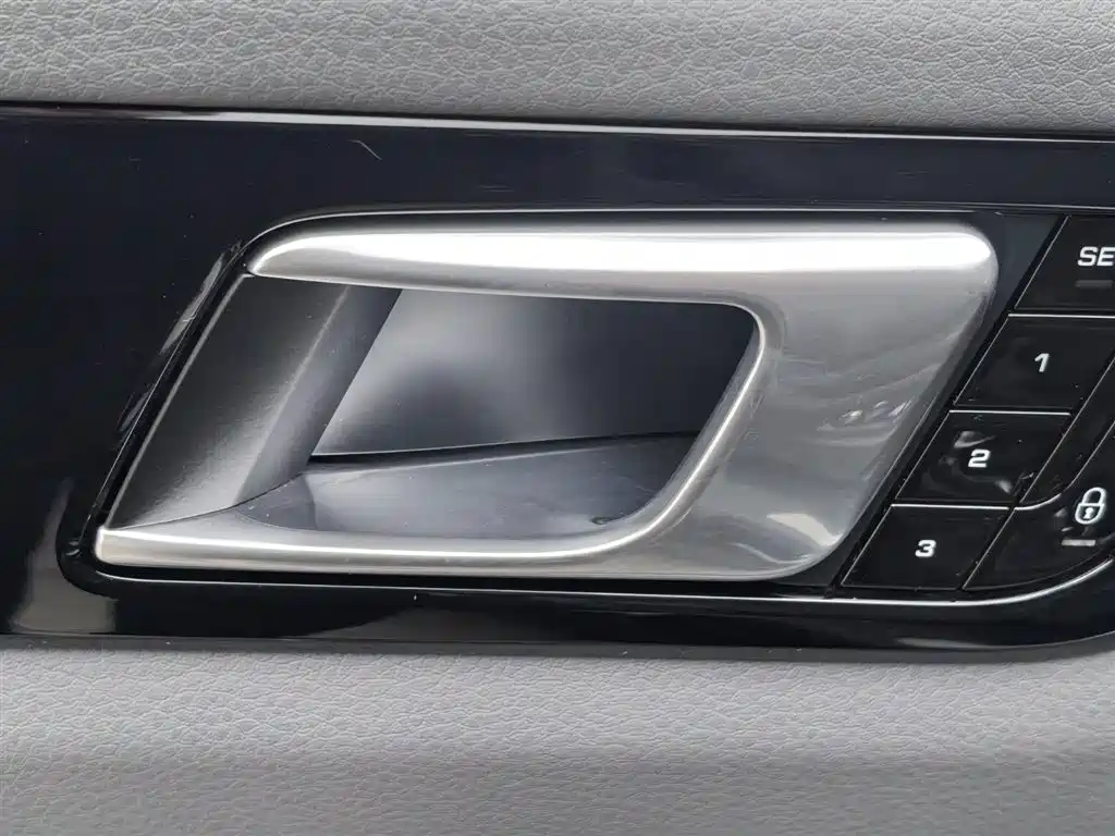 Porsche Cayenne 2019 Cayenne 3.0T фото 28