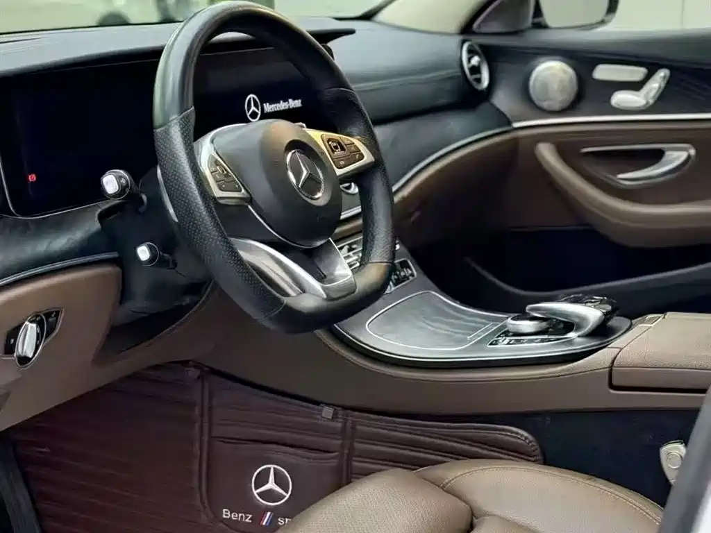 Mercedes-Benz E-Class 2017 E 200 L 4MATIC фото 4
