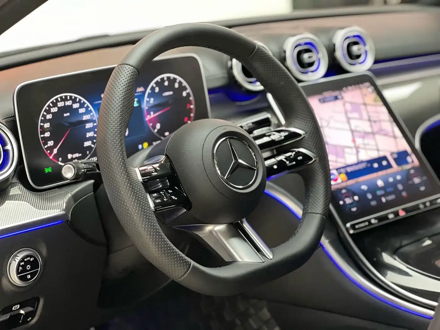 Mercedes-Benz C-Class 2025 C 260 L Sport Edition фото 7
