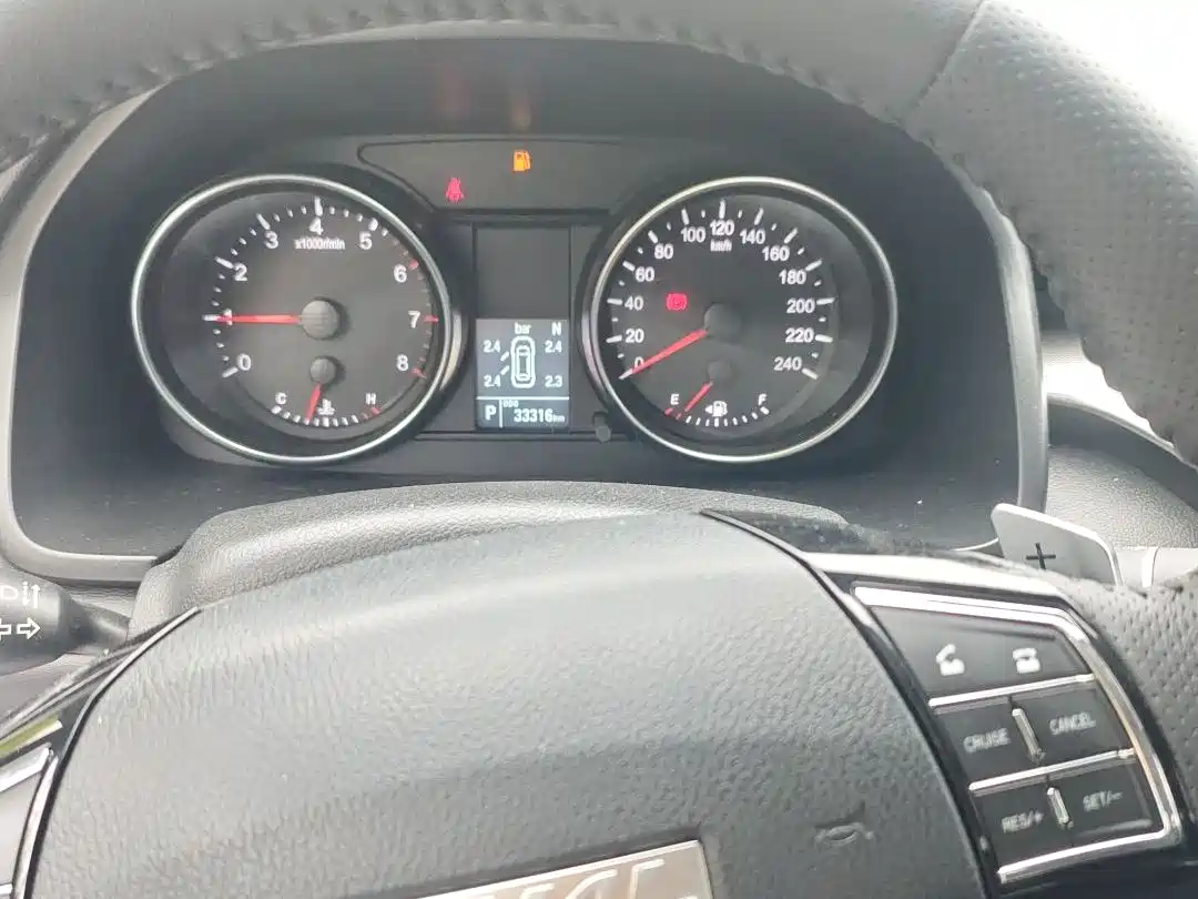 Haval M6 2021 PLUS 1.5T DCT Luxury Smart Connect фото 12