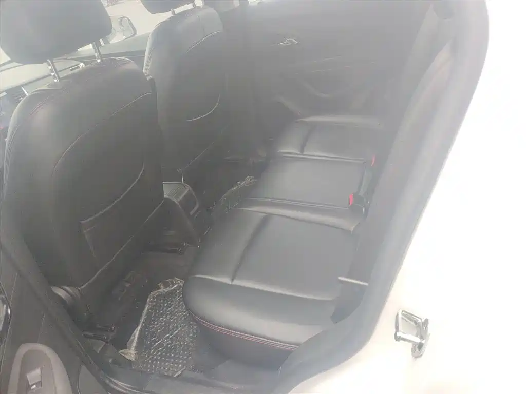 Buick Encore 2017 18T Automatic 2WD Urban Leading фото 17