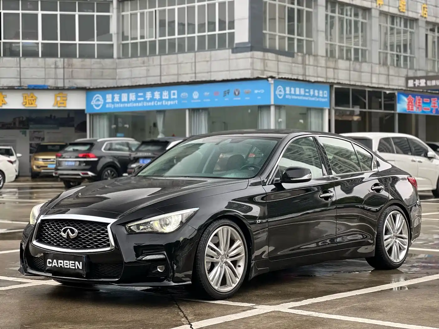 Infiniti Q50 2014 3.7L Luxury Sport