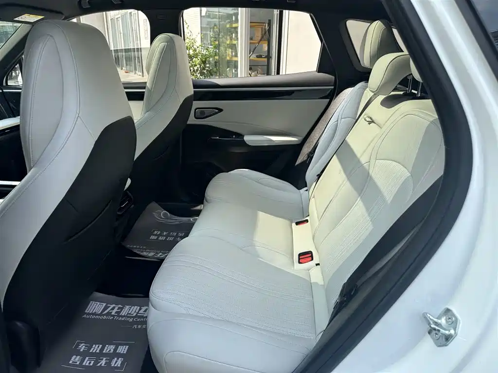 Geely Galaxy Galaxy L7 2023 Model 1.5T 115km Asian Games Phantom Edition фото 10