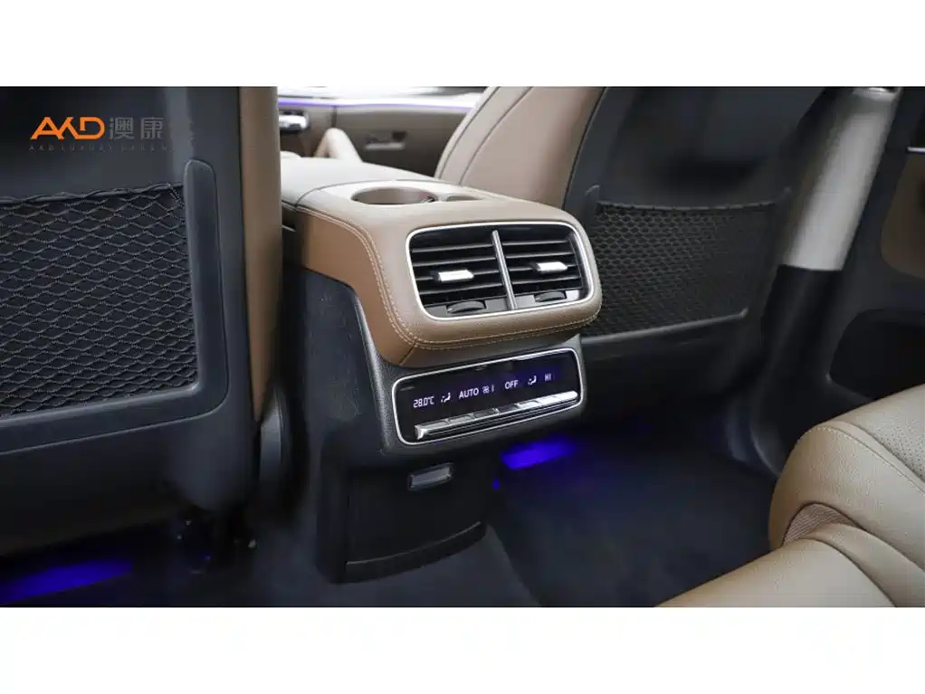 Mercedes-Benz GLE 2024 GLE 350 4MATIC Fashion фото 9