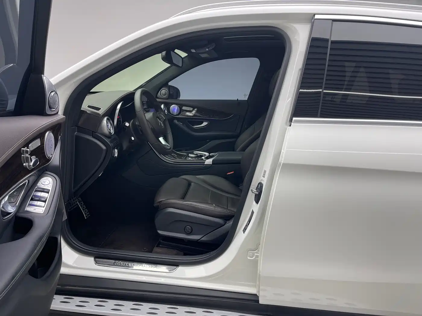 Mercedes-Benz GLC 2018 GLC 260 4MATIC Dynamic фото 16