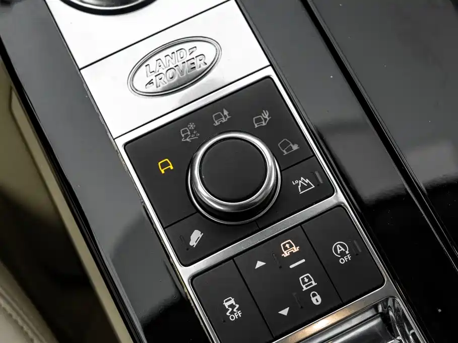 Land Rover Discovery 2019 3.0 SC V6 HSE фото 31