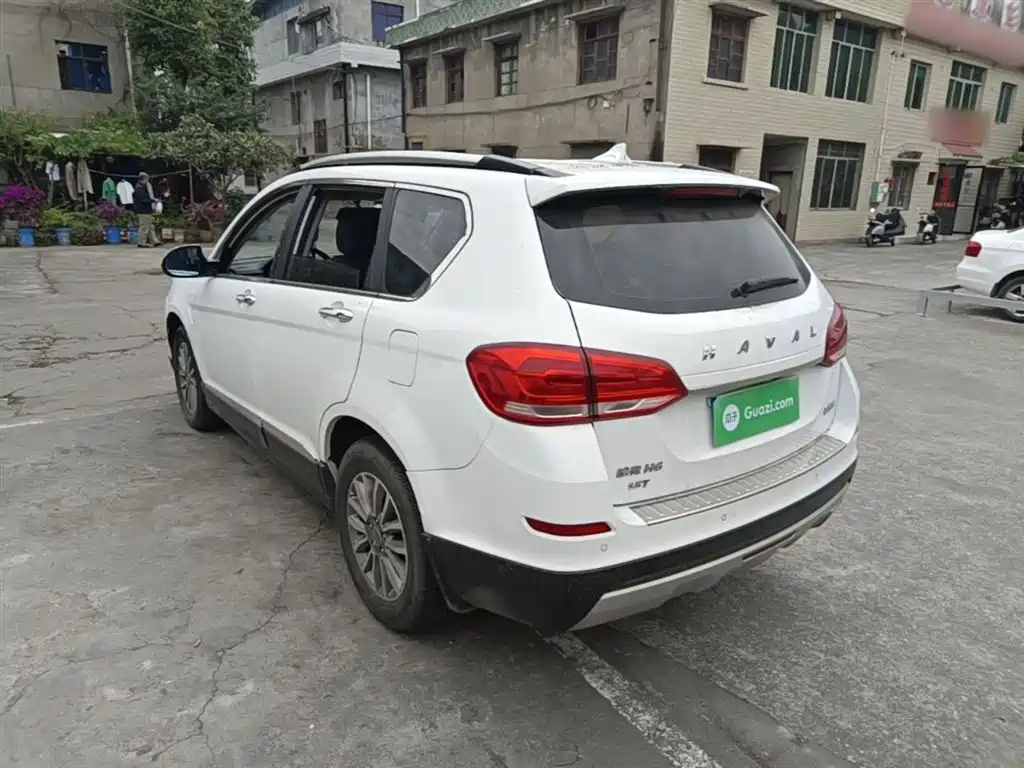Haval H6 2017 Blue Label Sport 1.5T Auto 2WD Luxury фото 5