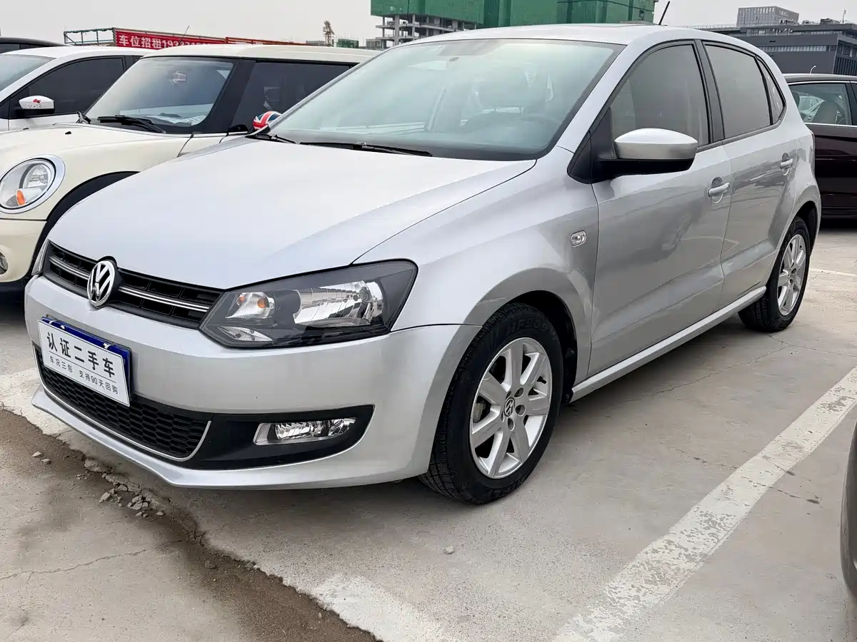 Volkswagen Polo 2011 1.4L Automatic Cool Edition