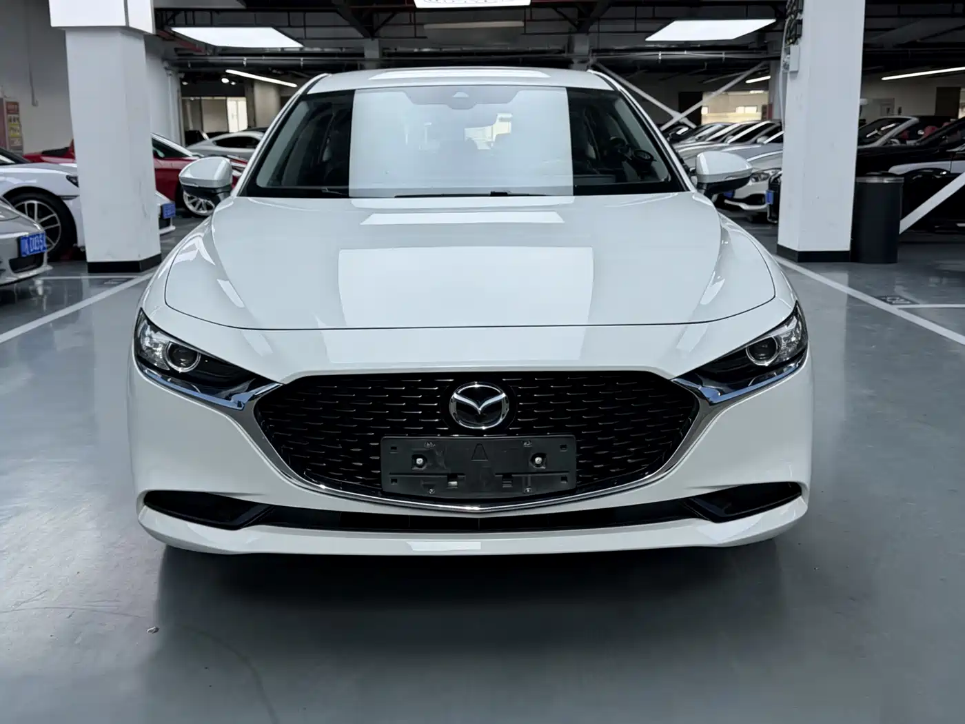 Mazda Mazda3 Axela 2020 2.0L Automatic Zhi Ya Edition фото 2