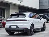 Photo 5 - Porsche Cayenne