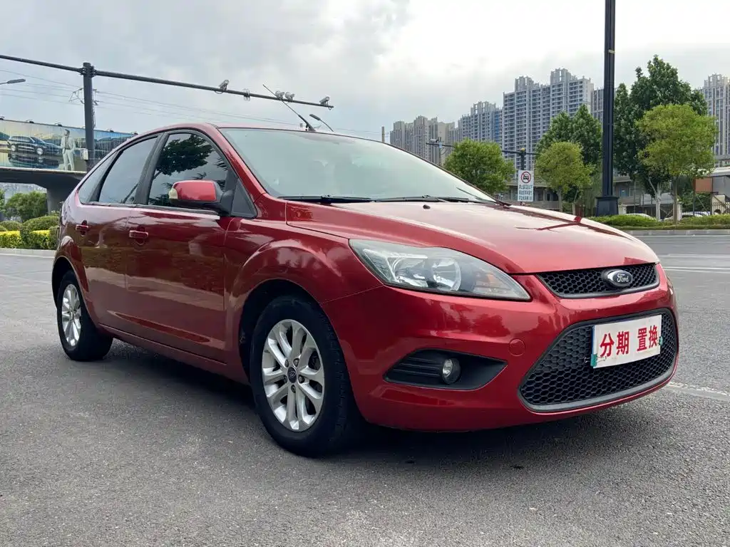 Фото 3 - Ford Focus