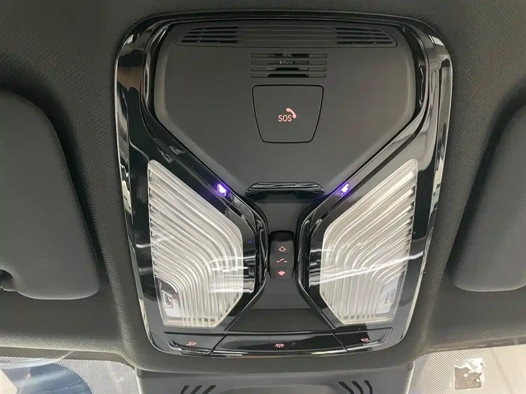 BMW X5 (Import) 2019 xDrive40i Exclusive M Sport Package фото 24