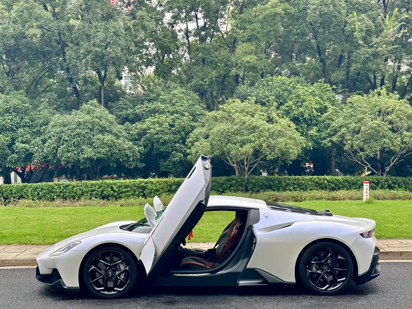 Maserati MC20 2022 2023 3.0T Standard Edition