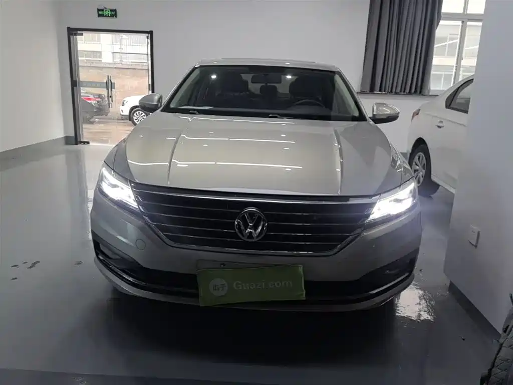 Volkswagen Lavida 2019 280TSI DSG Comfort Edition China VI фото 3