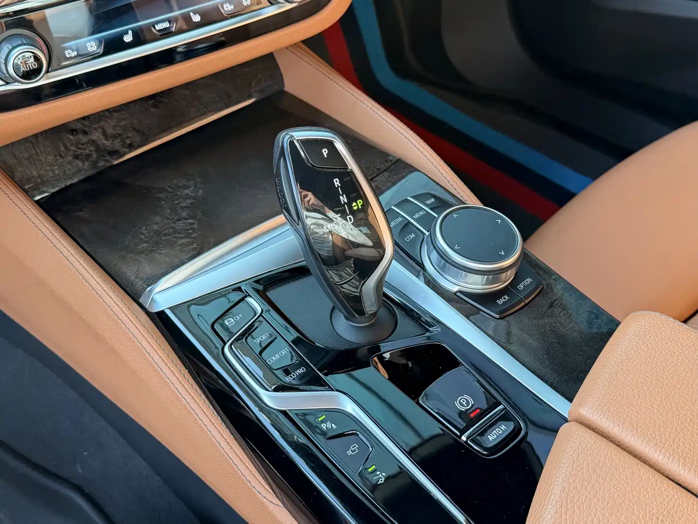 BMW 6 Series GT 2021 630i M Sport Package фото 15