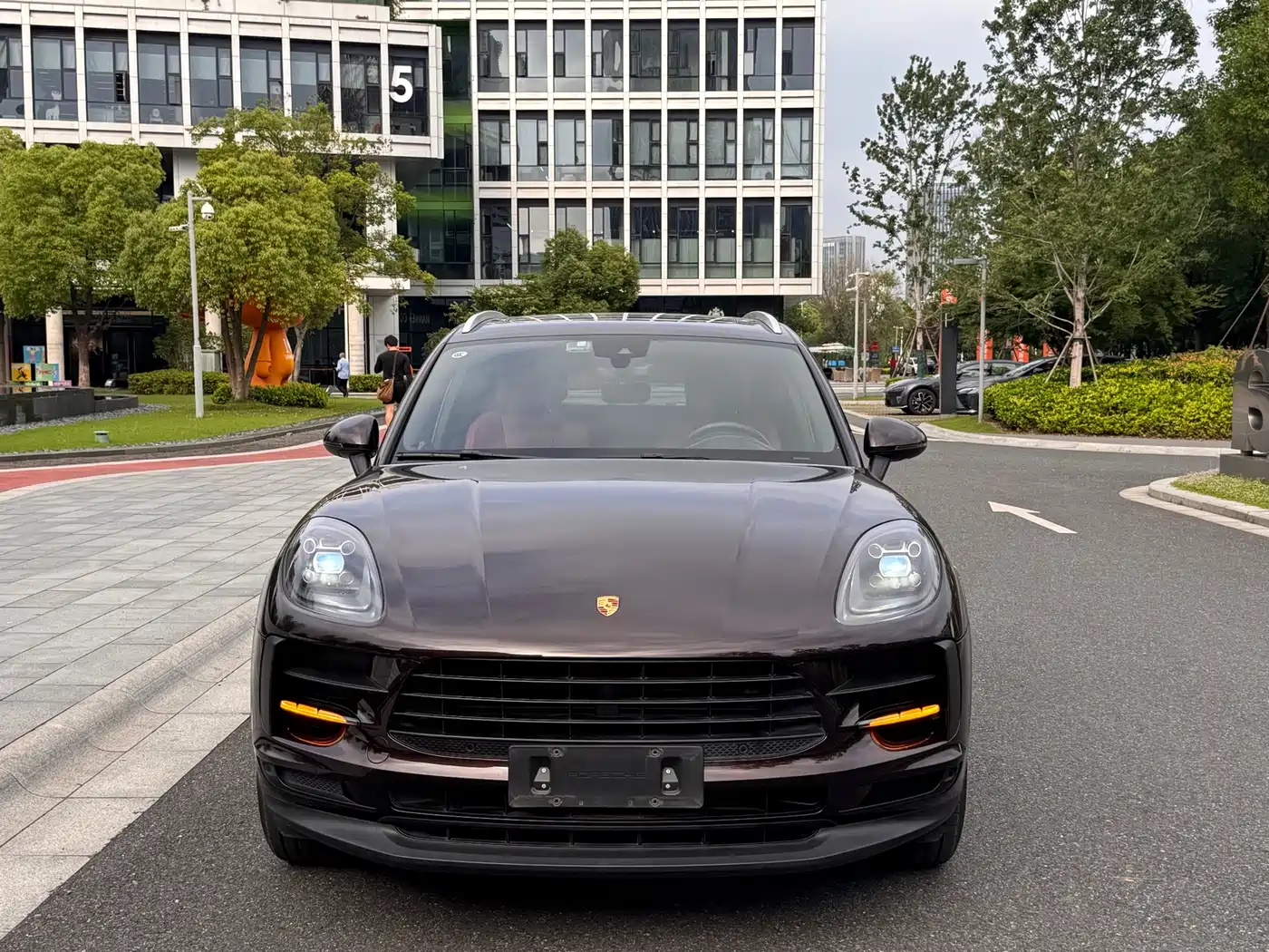 Porsche Macan 2018 Macan 2.0T фото 2
