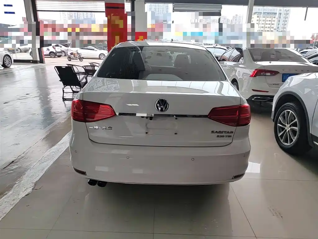 Volkswagen Sagitar 2017 230TSI Automatic Comfort фото 6