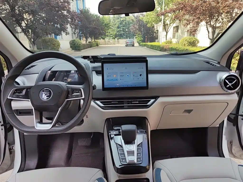 BYD Yuan Pro 2023 320KM Luxury фото 6