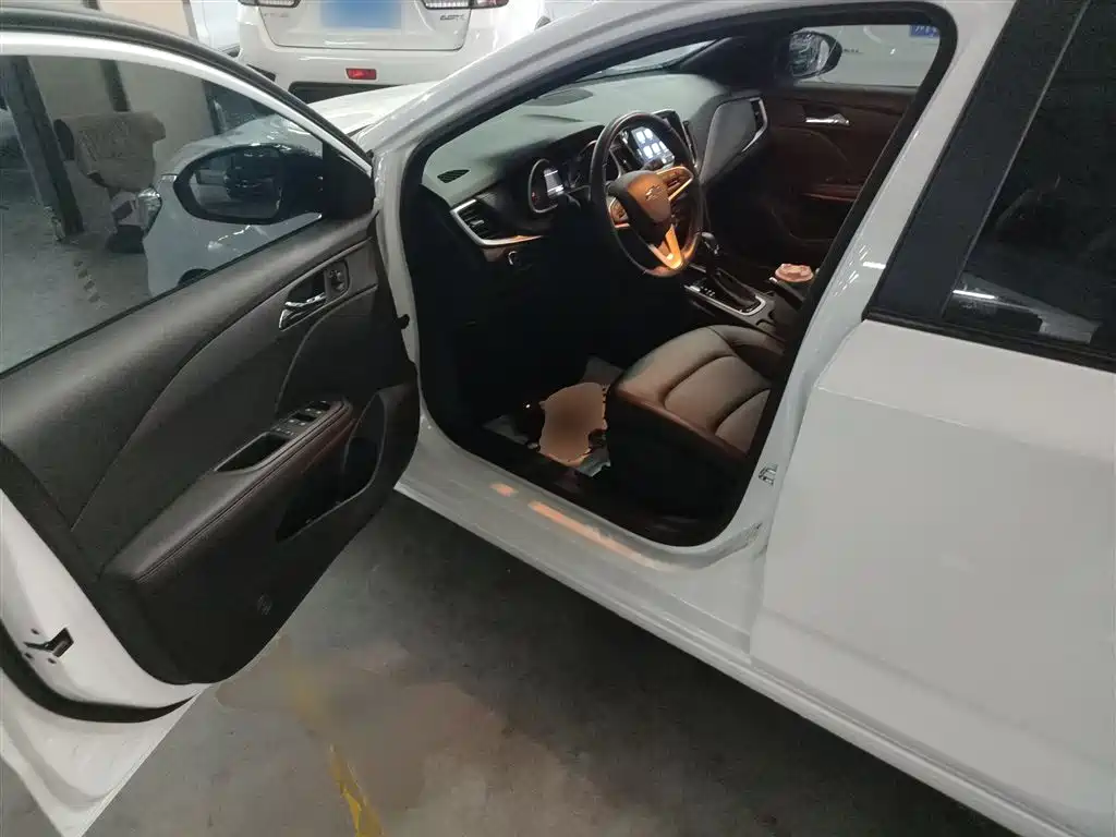 Chevrolet Monza 2020 Mild Hybrid RS 330T Automatic Smooth Edition фото 12