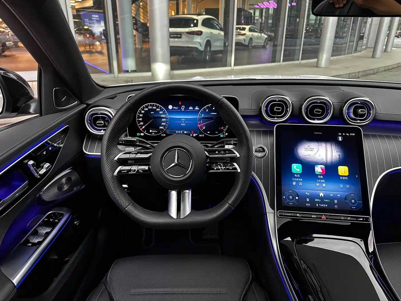Mercedes-Benz C-Class 2025 C 260 L Night Sport Edition фото 6