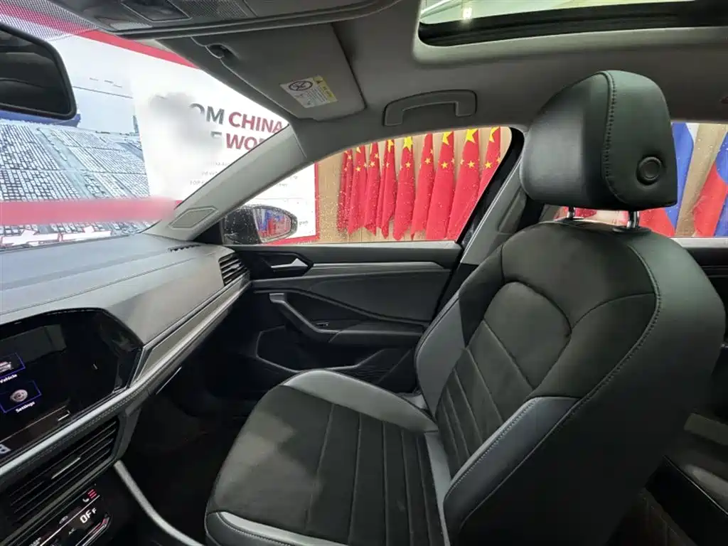Volkswagen Sagitar 2021 280TSI DSG Luxury Smart Connect фото 6