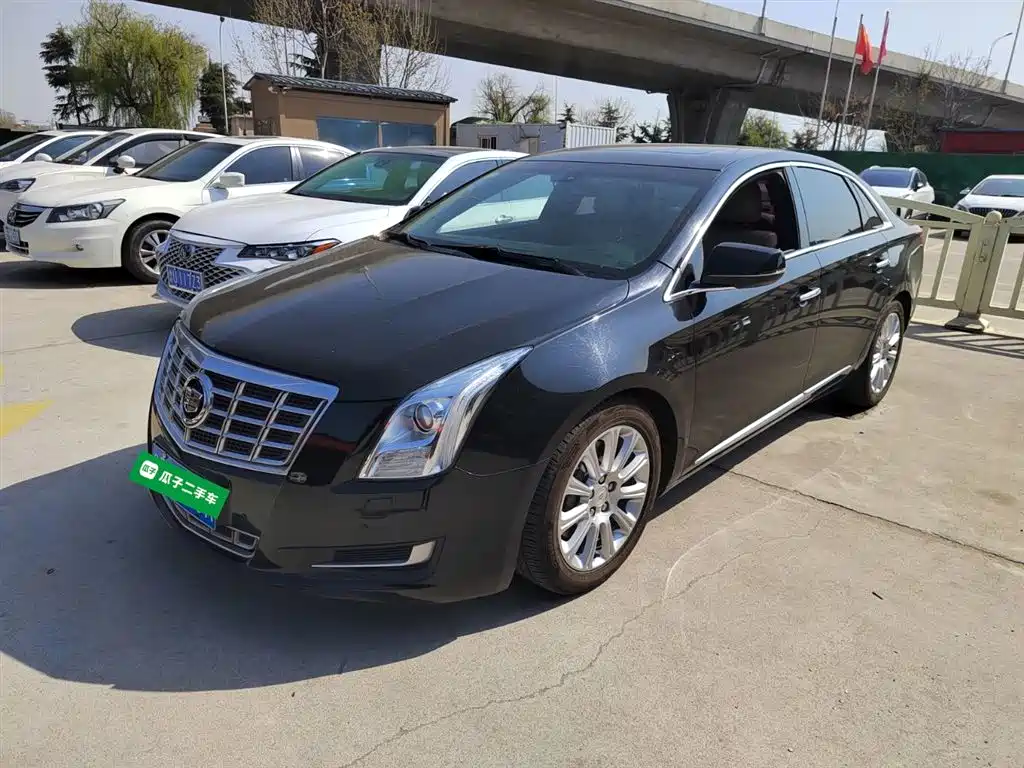 Cadillac XTS 2015 28T Comfort