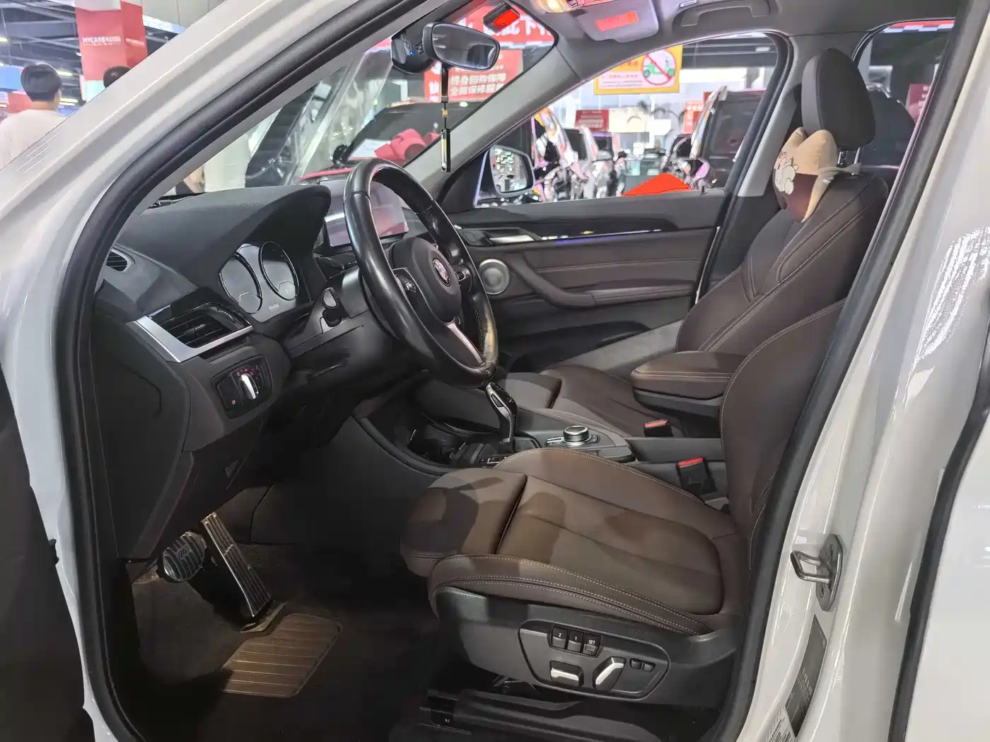 BMW X1 2021 sDrive25Li Leading фото 6