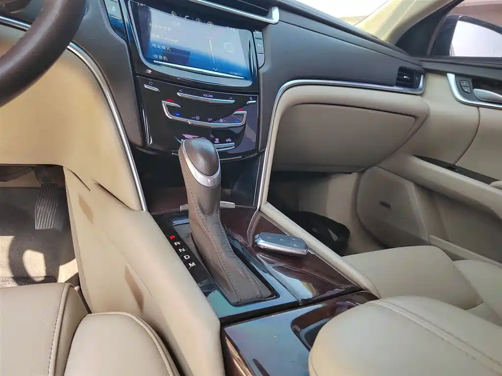 Cadillac XTS 2015 28T Comfort фото 10