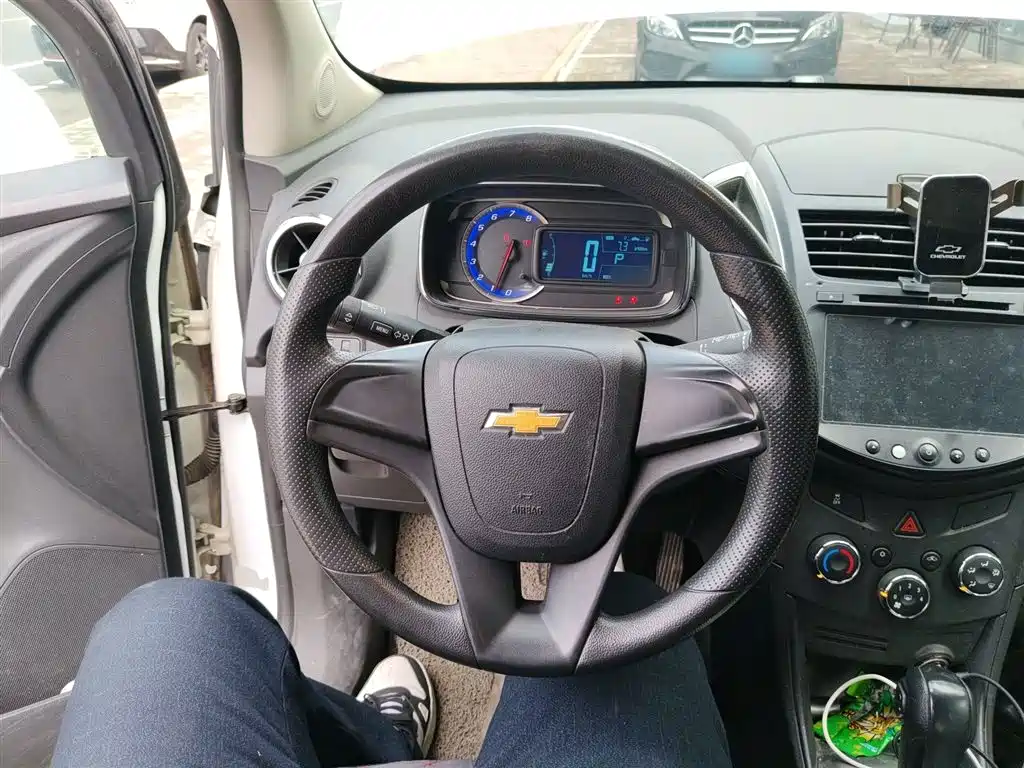 Chevrolet Trax 2014 1.4T Automatic 2WD Comfort фото 11
