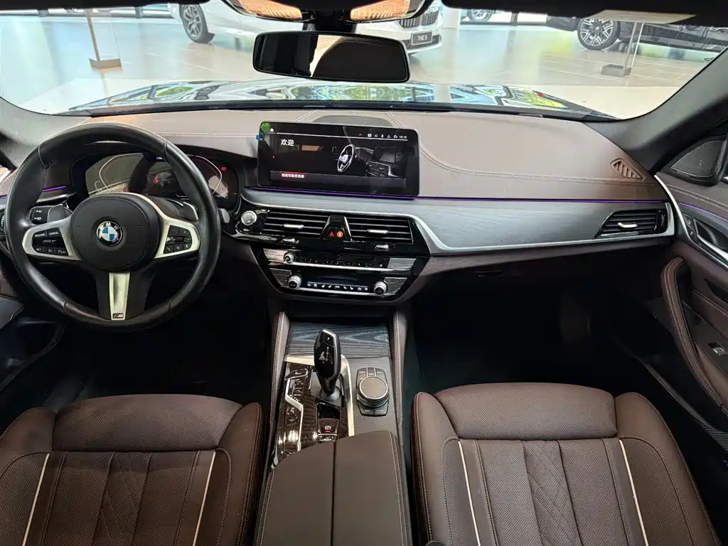 BMW 5 Series 2022 Facelift II 530Li Premium Package M Sport фото 11