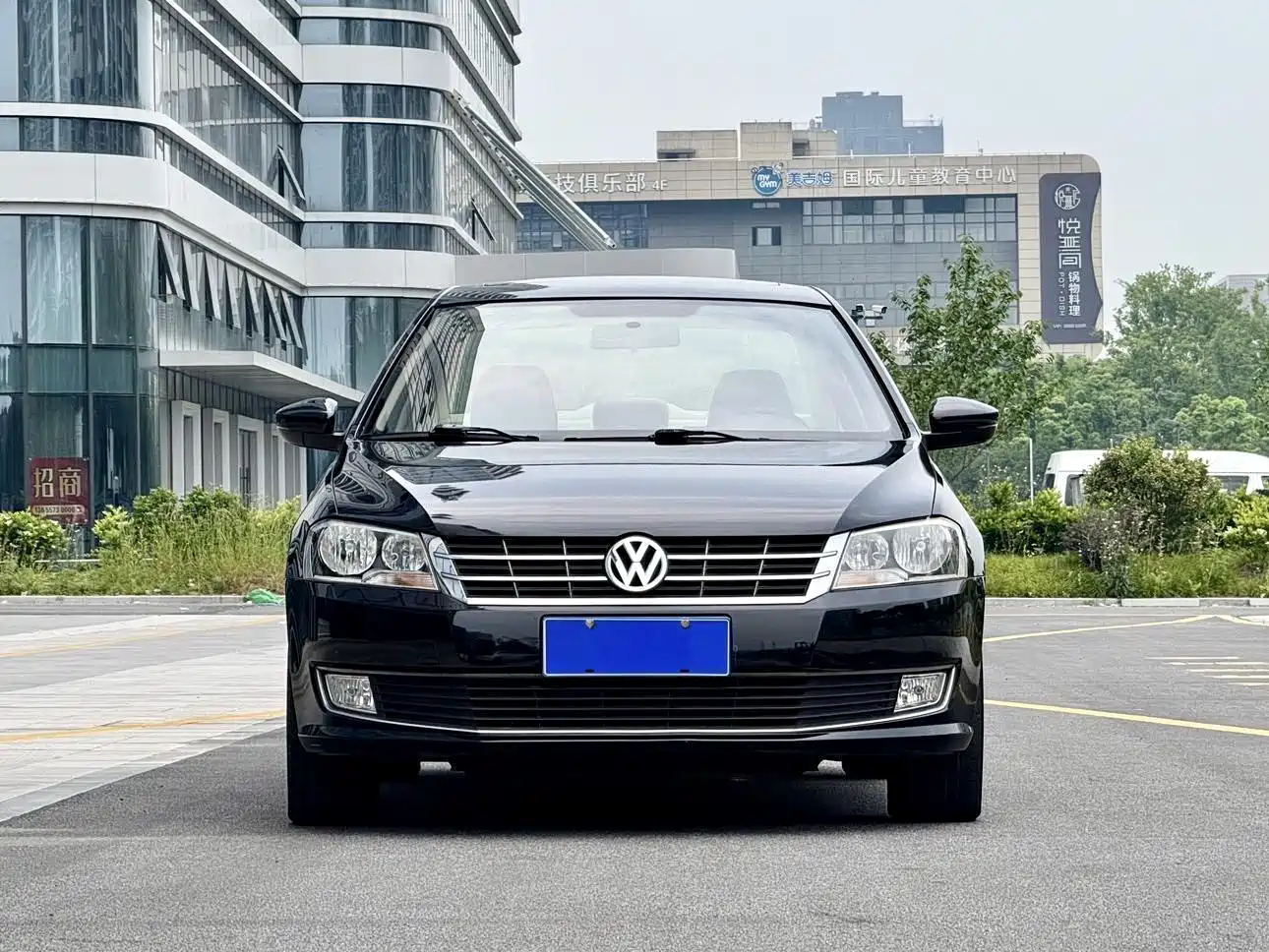 Volkswagen Lavida 2013 Facelift 1.4TSI DSG Comfort фото 2