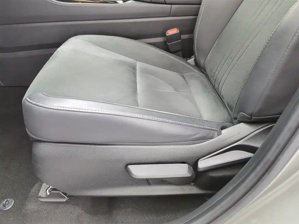 Lexus NX 2022 260 FWD Innovation Edition фото 20