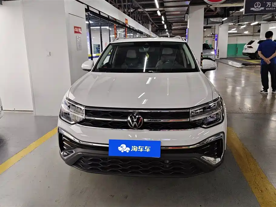 Volkswagen Tharu 2023 300TSI 2WD Bright Moon Edition фото 2