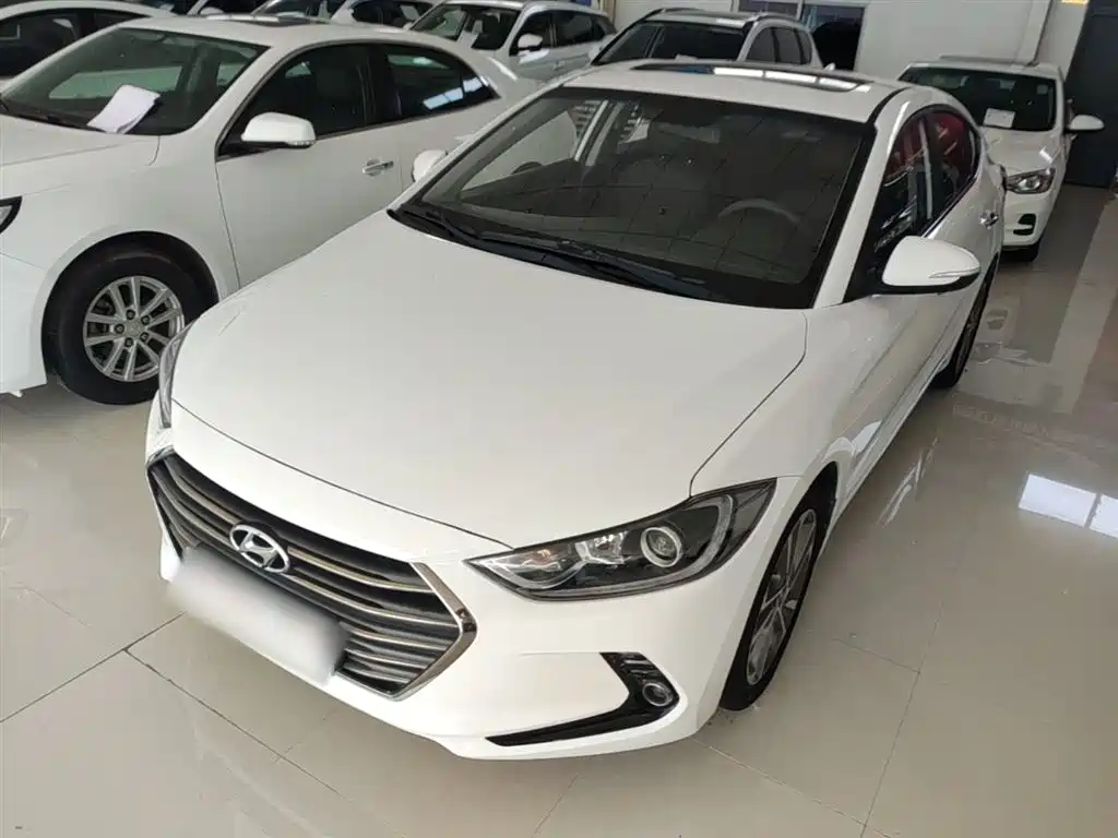 Hyundai Elantra 2016 Model 1.6L Automatic Smart Elite фото 2