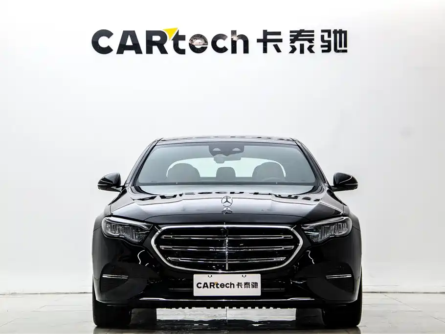 Mercedes-Benz E-Class 2024 E 300 L Fashion фото 2