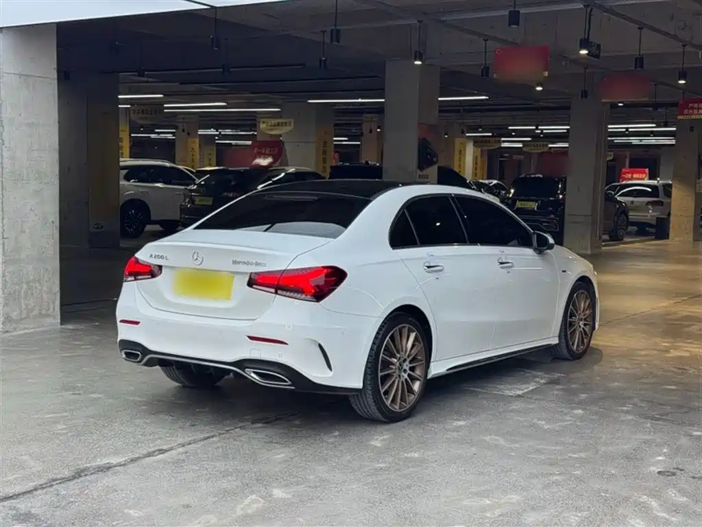 Mercedes-Benz A-Class 2019 A 200 L Sport Sedane Pioneer Special Edition фото 11