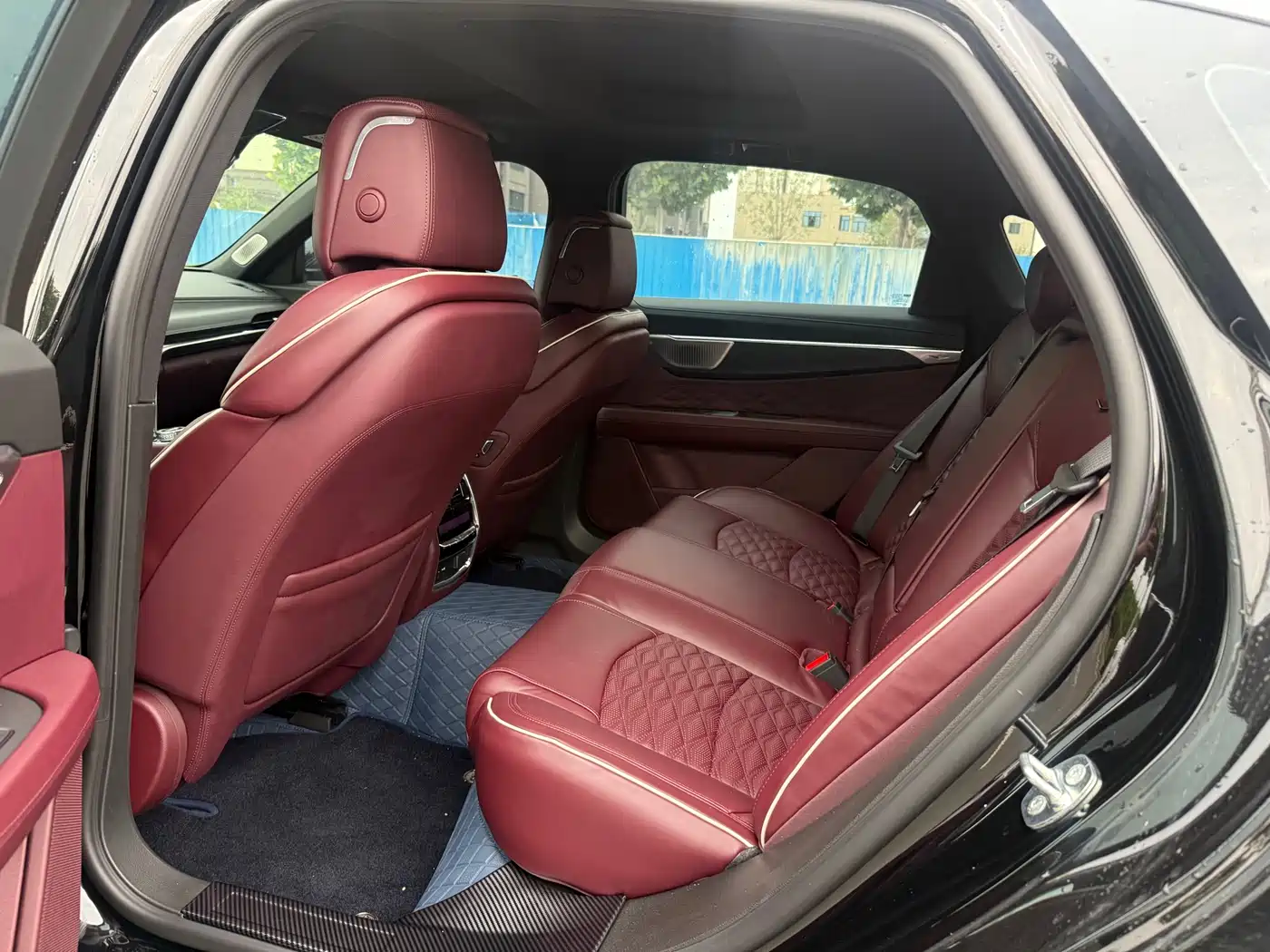 Cadillac CT6 2026 Model 28T Flagship Edition фото 5