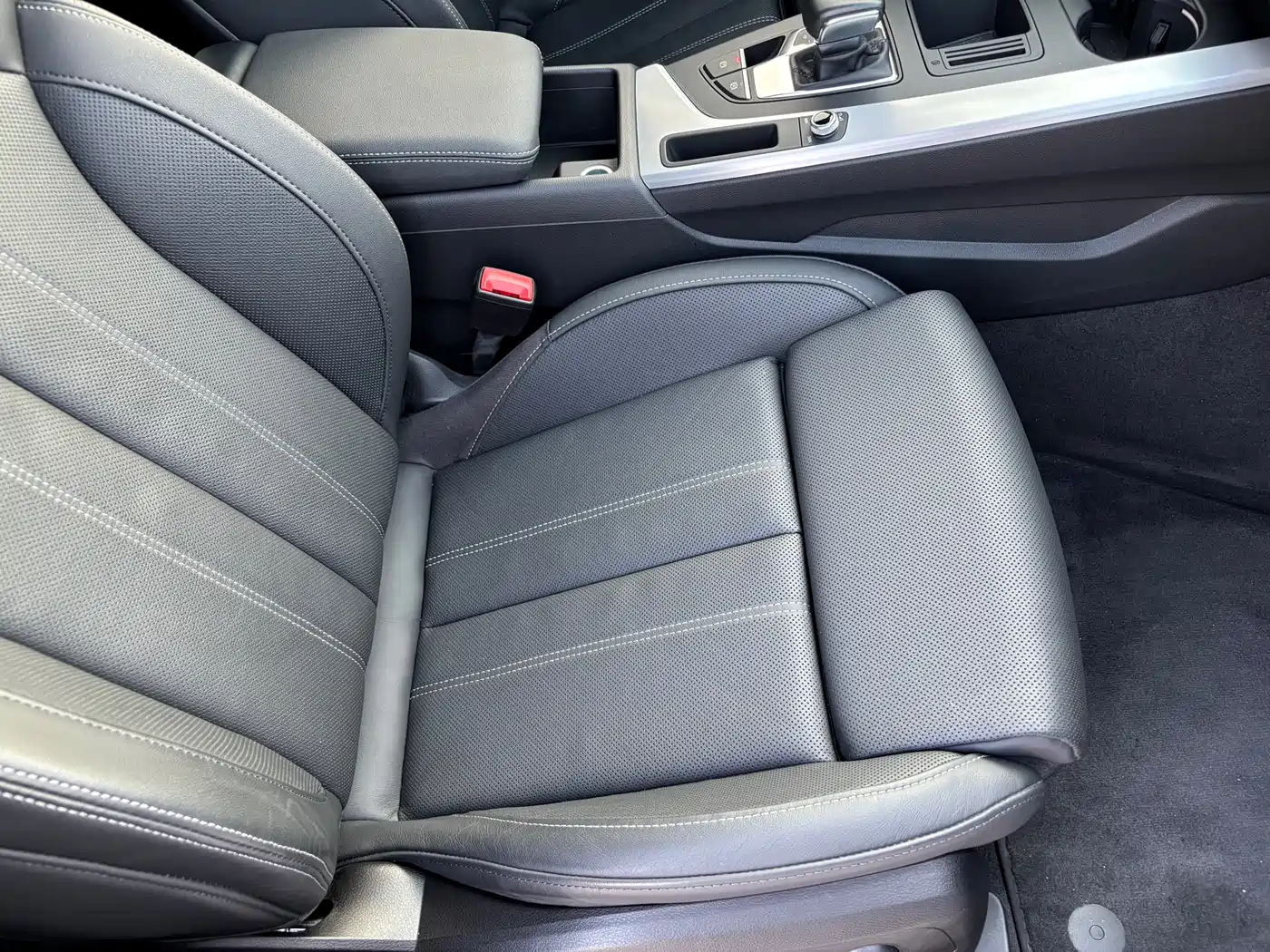 Audi A4L 2020 40 TFSI Luxury Dynamic фото 14