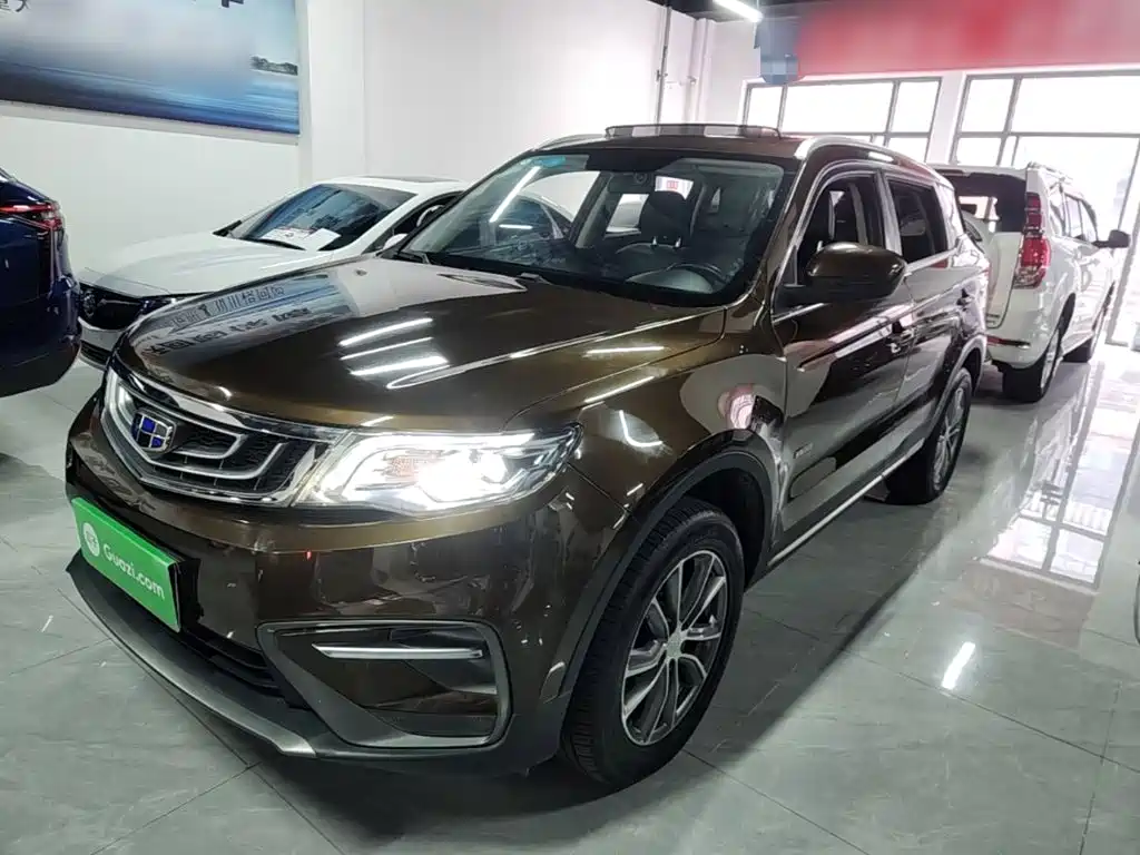 Фото 1 - Geely Atlas