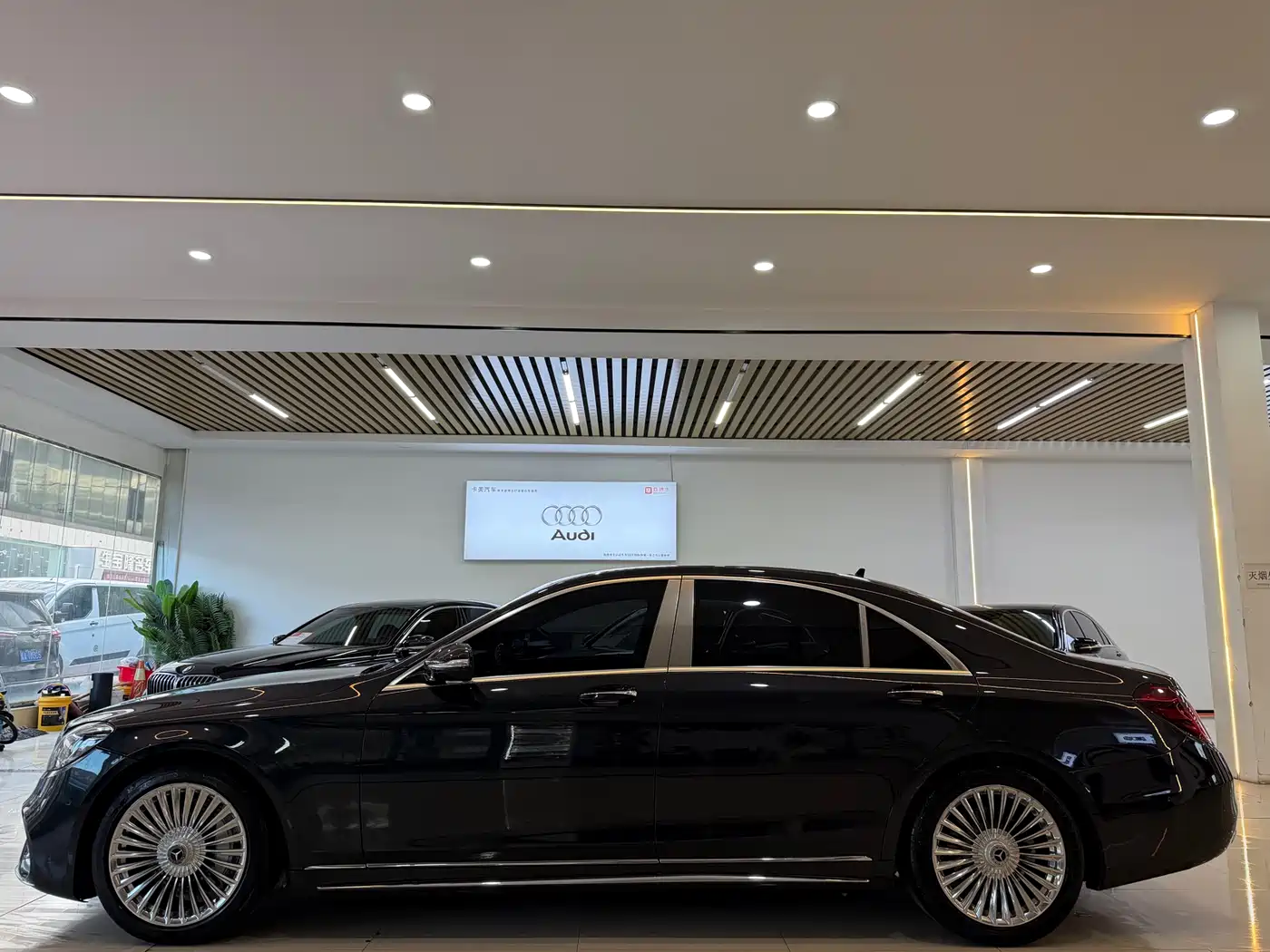 Mercedes-Benz S-Class 2014 S 400 L Luxury фото 4