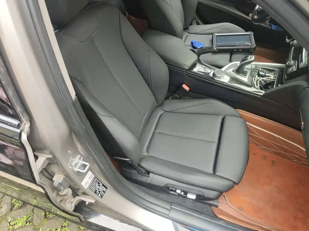 Фото 20 - BMW 3 Series