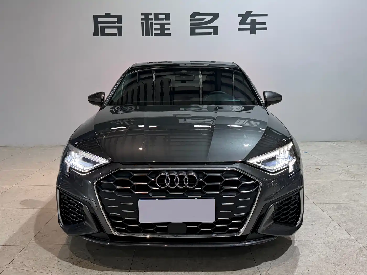 Audi A3 2023 Sportback 35 TFSI Luxury Sport фото 2