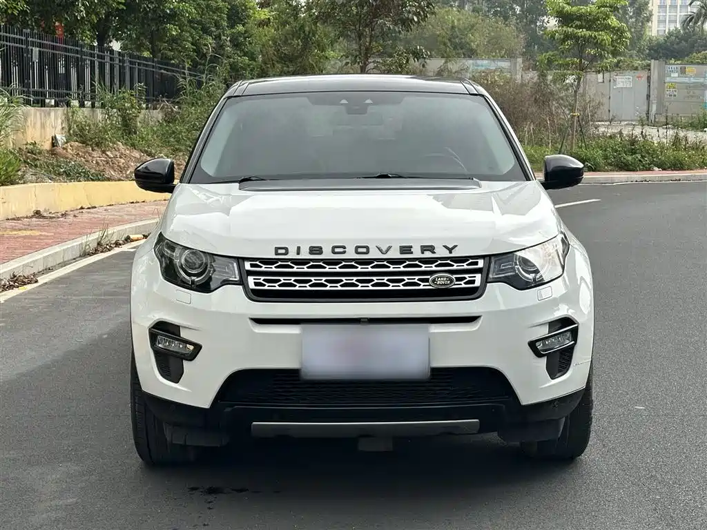 Land Rover Discovery Sport 2016 2.0T HSE фото 22